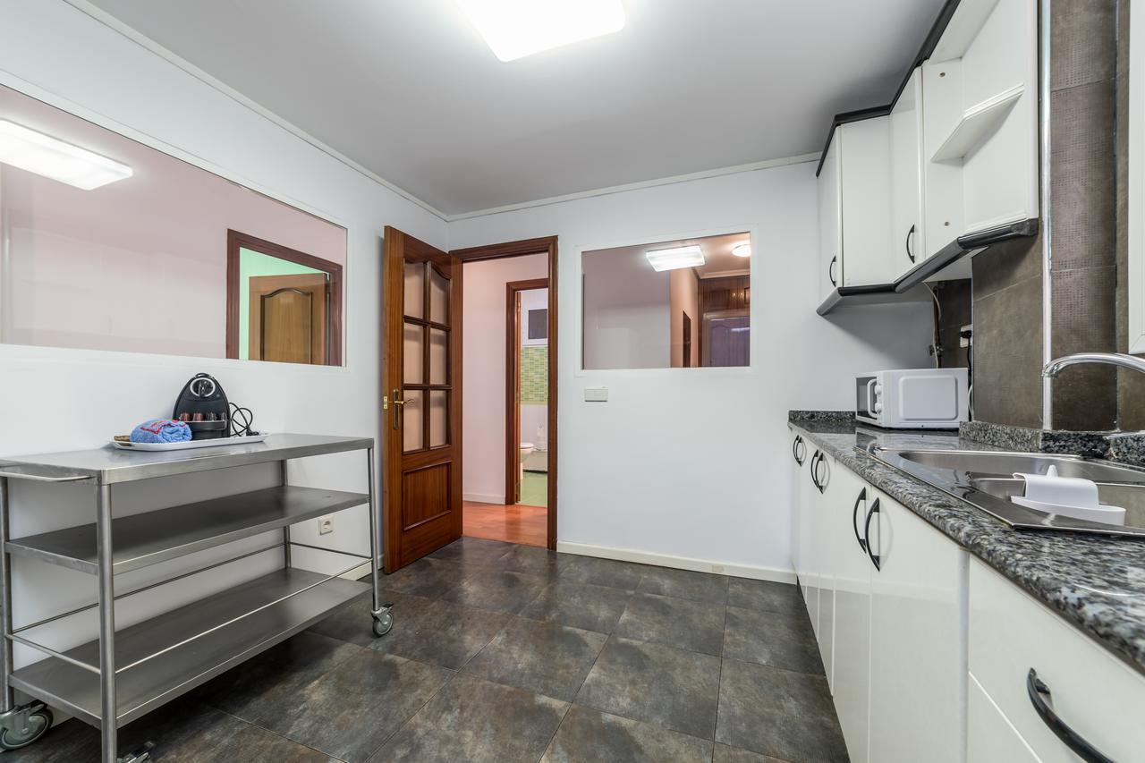 Travel Habitat Mestalla Valencia Luaran gambar